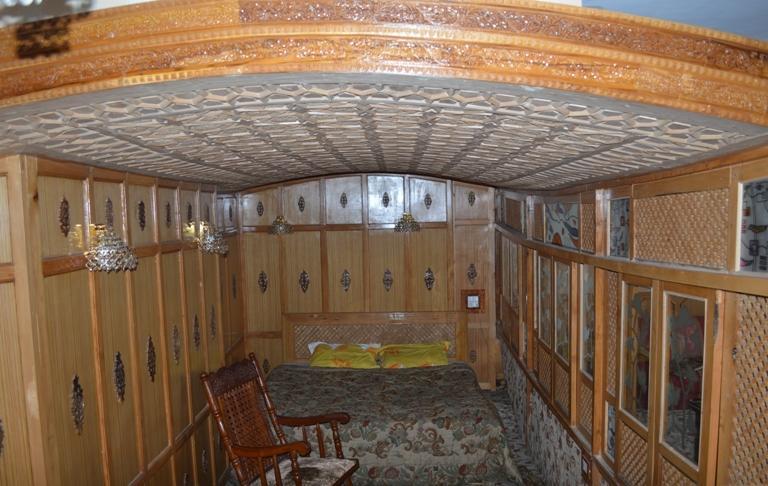 Shah Abbas Hotel At Dal Lake Srīnagar 外观 照片