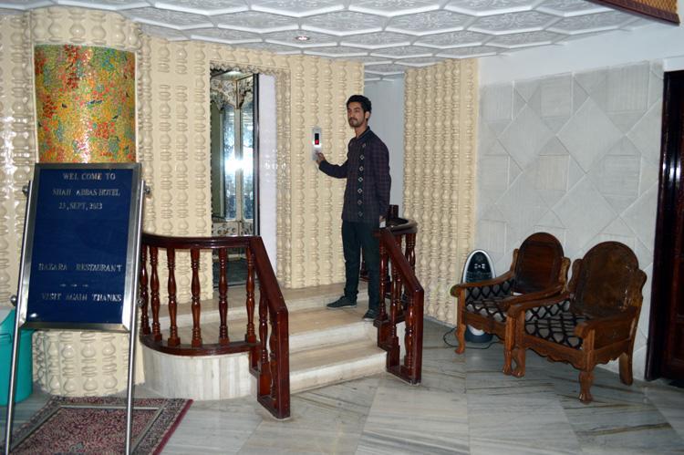 Shah Abbas Hotel At Dal Lake Srīnagar 外观 照片